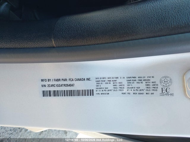 Chrysler Pacifica Limited 2026 2C4RC1GG4TR264047 Image 9