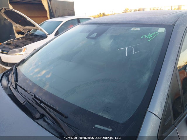 5YFB4MBE5MP091677 Toyota COROLLA SE