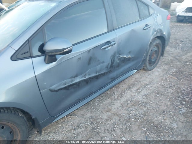 5YFB4MBE5MP091677 Toyota COROLLA SE