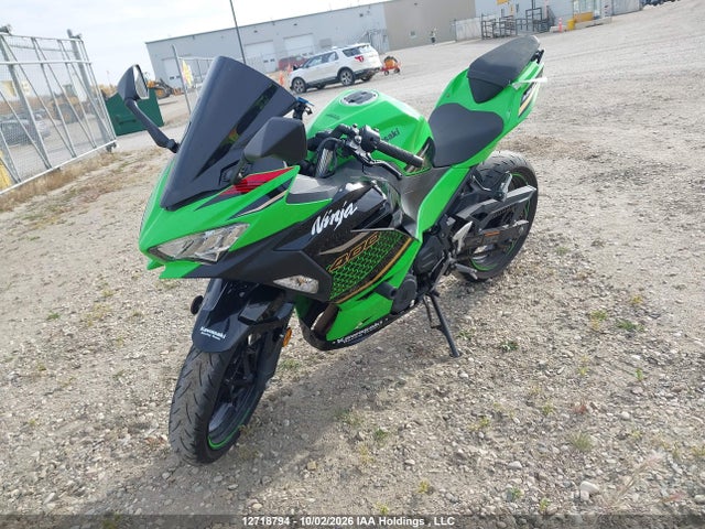 Kawasaki EX400 2020 JKAEXKG18LDA77513 Image 2