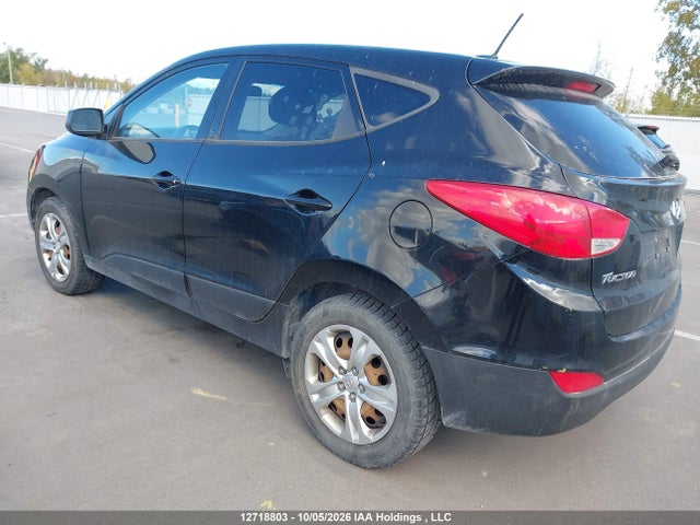 Hyundai Tucson Gl 2015 KM8JTCAF1FU107474 Image 3