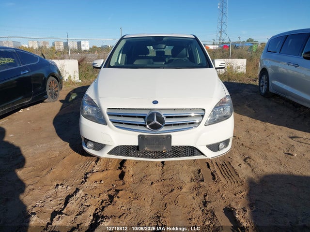 2013 Mercedes-benz B250 მანქანა იყიდება აუქციონზე, vin: WDDMH4EB0DJ152345, აუქციონის ნომერი: 12718812
