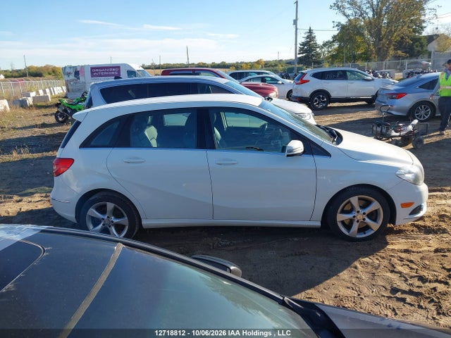 2013 Mercedes-benz B250 მანქანა იყიდება აუქციონზე, vin: WDDMH4EB0DJ152345, აუქციონის ნომერი: 12718812