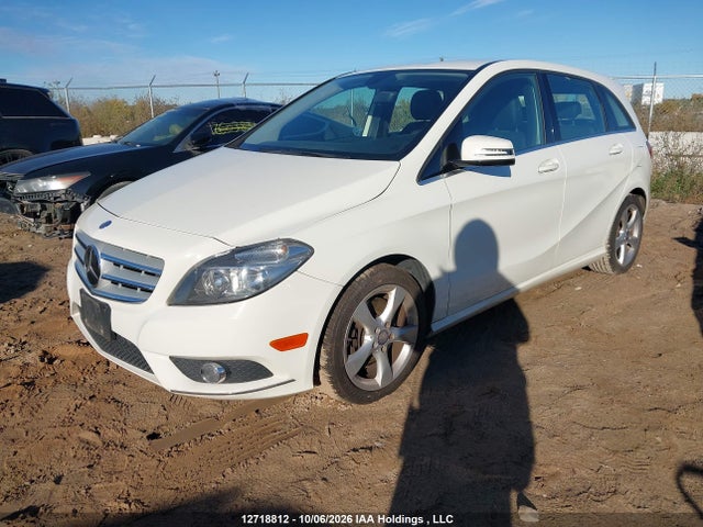 2013 Mercedes-benz B250 მანქანა იყიდება აუქციონზე, vin: WDDMH4EB0DJ152345, აუქციონის ნომერი: 12718812