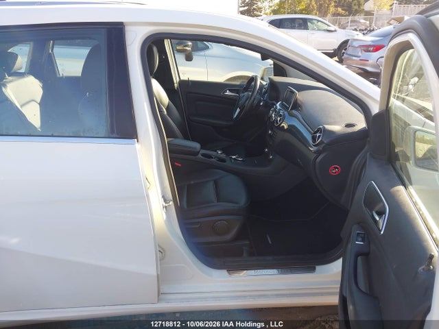 2013 Mercedes-benz B250 მანქანა იყიდება აუქციონზე, vin: WDDMH4EB0DJ152345, აუქციონის ნომერი: 12718812