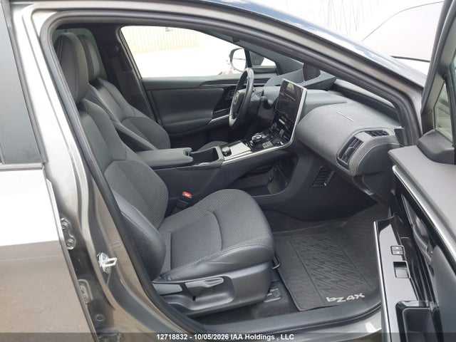 12718832 :رقم المزاد ، JTMABACA6PA041861 vin ، 2023 Toyota Bz4x Xle/limited مزاد بيع