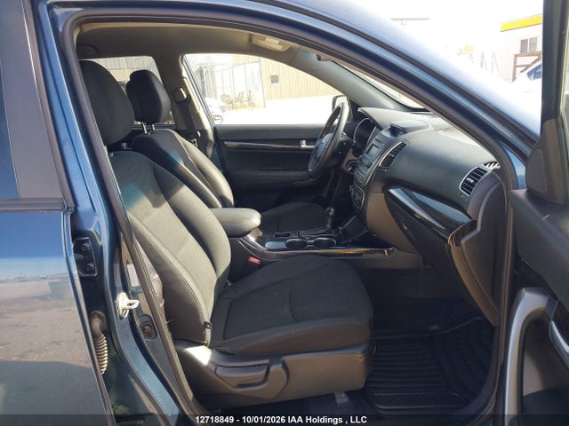 12718849 :رقم المزاد ، 5XYKTCA62EG478684 vin ، 2014 Kia Sorento Lx مزاد بيع
