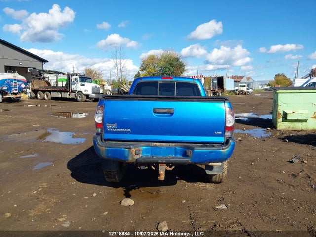 2011 Toyota Tacoma V6 მანქანა იყიდება აუქციონზე, vin: 3TMMU4FN5BM027050, აუქციონის ნომერი: 12718884