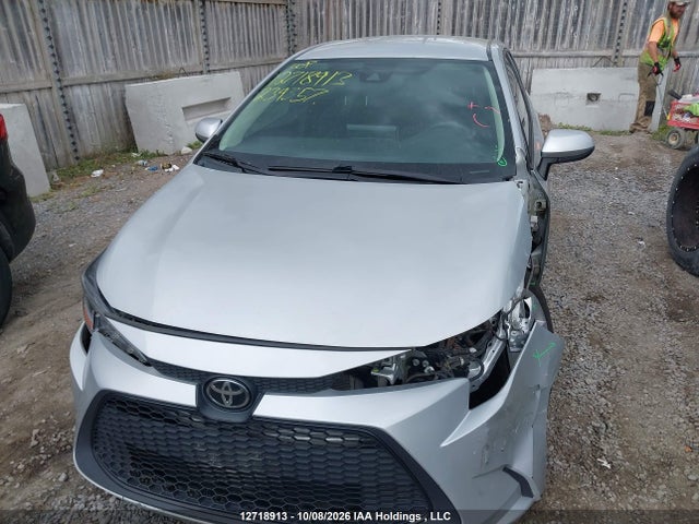5YFBPMBE6MP239357 Toyota COROLLA LE