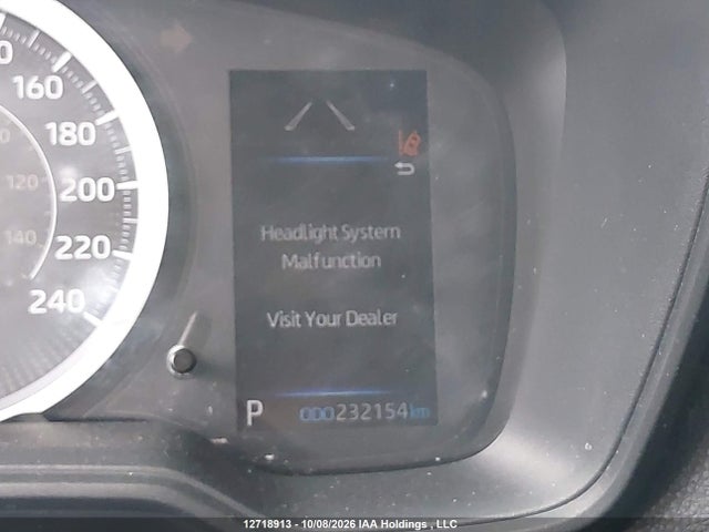 5YFBPMBE6MP239357 Toyota COROLLA LE