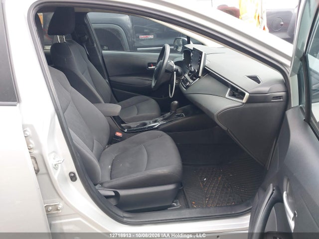 5YFBPMBE6MP239357 Toyota COROLLA LE