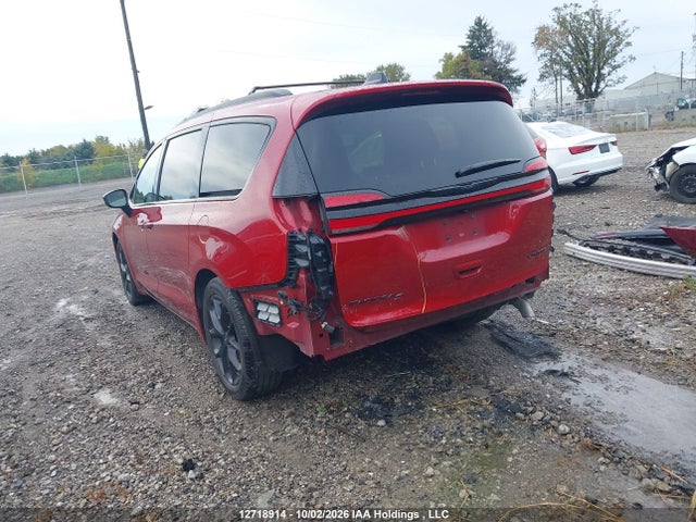 Chrysler Pacifica Limited 2026 2C4RC1GG0TR232129 Image 3