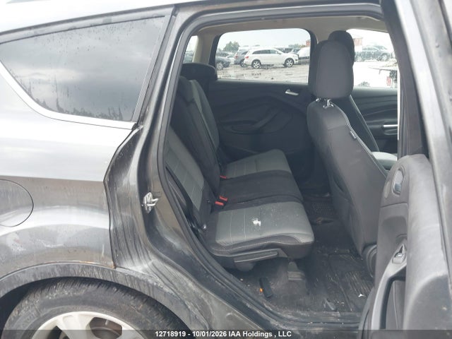 Продаж на аукціоні авто 2016 Ford Escape Se, vin: 1FMCU9GX1GUC14745, номер лоту: 12718919