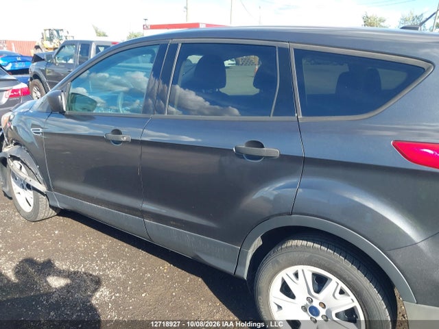 Продаж на аукціоні авто 2015 Ford Escape S, vin: 1FMCU0F73FUA70367, номер лоту: 12718927