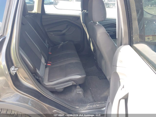 Продаж на аукціоні авто 2015 Ford Escape S, vin: 1FMCU0F73FUA70367, номер лоту: 12718927