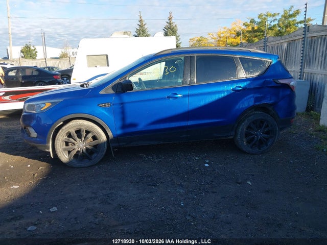 Ford ESCAPE SE 2018 1FMCU9GD6JUC92452 Image 14
