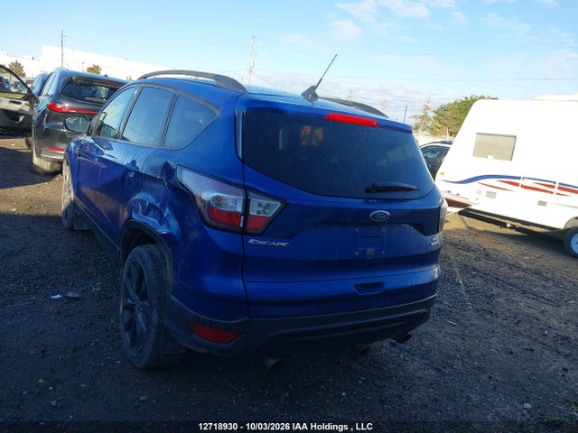 Ford ESCAPE SE 2018 1FMCU9GD6JUC92452 Image 16