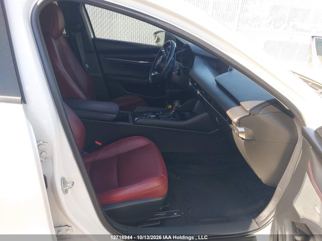 Продажа на аукционе авто 2024 Mazda 3 Gt, vin: JM1BPBDM2R1706522, номер лота: 12718944