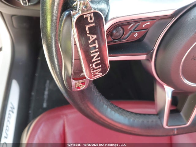 12718945 :رقم المزاد ، WP1AG2A51HLB54876 vin ، 2017 Porsche Macan Gts مزاد بيع