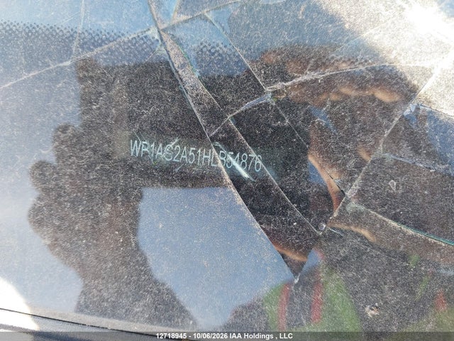 12718945 :رقم المزاد ، WP1AG2A51HLB54876 vin ، 2017 Porsche Macan Gts مزاد بيع