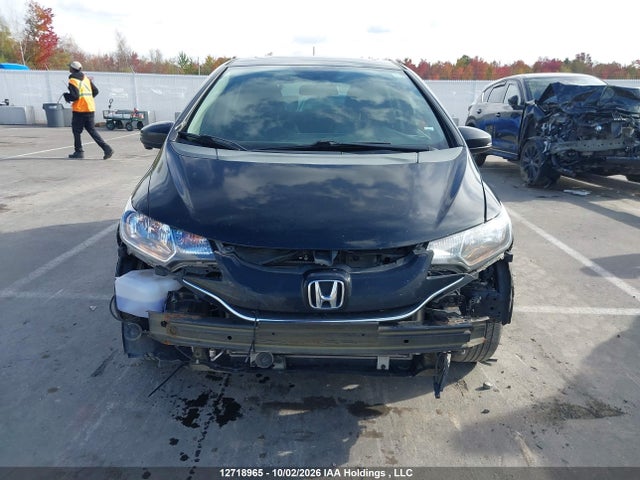Продажа на аукционе авто 2016 Honda Fit, vin: 3HGGK5H87GM101738, номер лота: 12718965