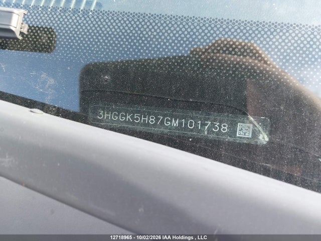 Продажа на аукционе авто 2016 Honda Fit, vin: 3HGGK5H87GM101738, номер лота: 12718965