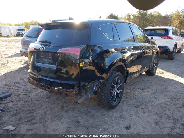 2T3JFREV5JW768114 Toyota RAV4 SE