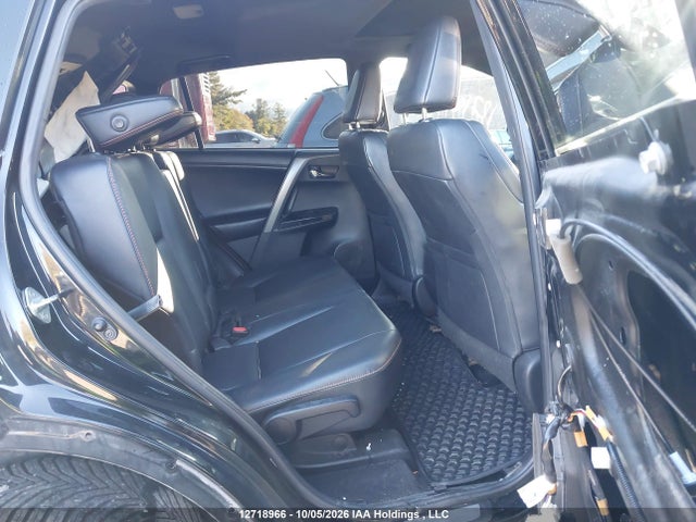 2T3JFREV5JW768114 Toyota RAV4 SE
