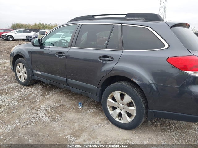 Продажа на аукционе авто 2011 Subaru Outback 3.6r Limited, vin: 4S4BRJLC0B2409810, номер лота: 12718982