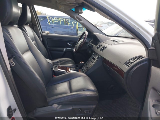 2014 Volvo Xc90 3.2 მანქანა იყიდება აუქციონზე, vin: YV4952CZ0E1699532, აუქციონის ნომერი: 12719019