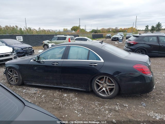 W1KUF8GB4LA529977 Mercedes-Benz S 560 4matic