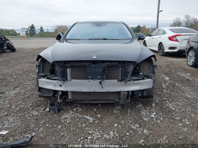 W1KUF8GB4LA529977 Mercedes-Benz S 560 4matic