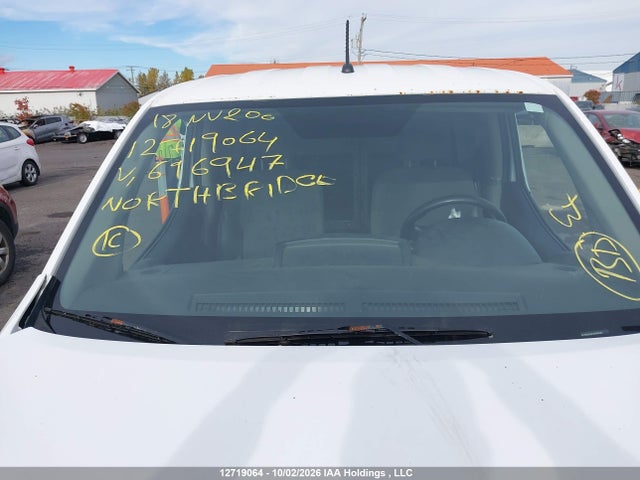 3N6CM0KN8JK696947 Nissan Nv200 2.5s/2.5sv