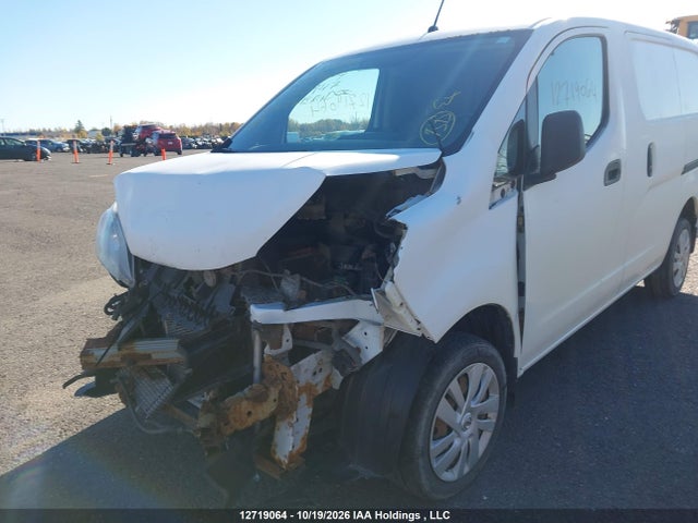3N6CM0KN8JK696947 Nissan Nv200 2.5s/2.5sv