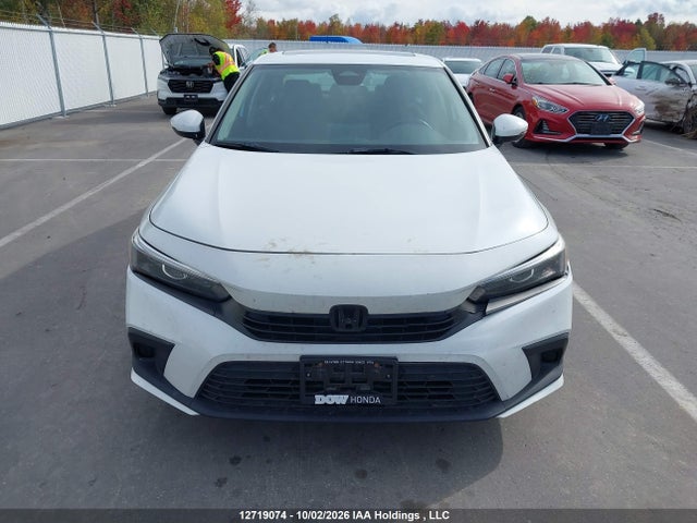 2HGFE2F3XNH116528 Honda CIVIC EX
