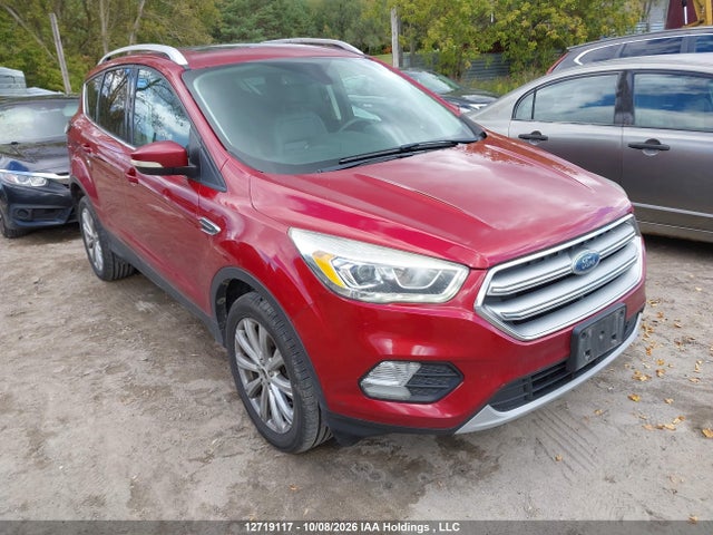 12719117 :رقم المزاد ، 1FMCU9J99HUE50572 vin ، 2017 Ford Escape Titanium مزاد بيع