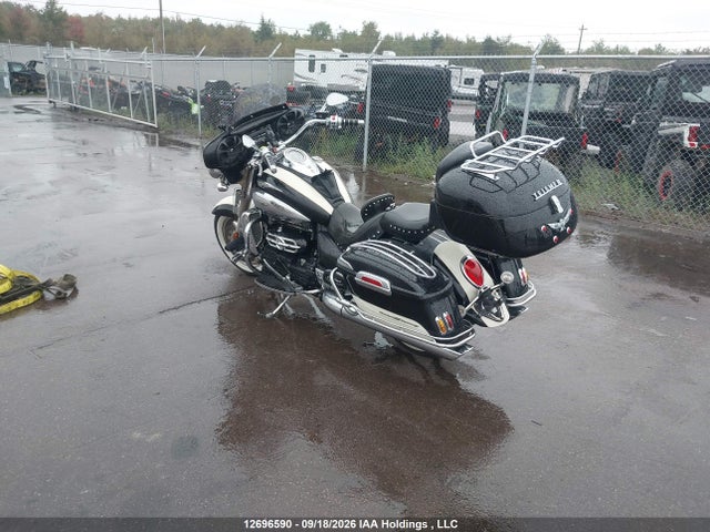 Продажа на аукционе авто 2008 Triumph Motorcycle Rocket Iii Touring, vin: SMTC05LR58J343267, номер лота: 12696590