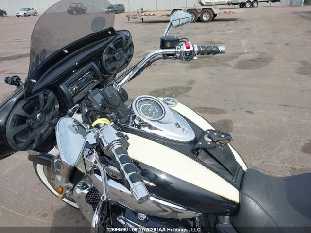 Продажа на аукционе авто 2008 Triumph Motorcycle Rocket Iii Touring, vin: SMTC05LR58J343267, номер лота: 12696590