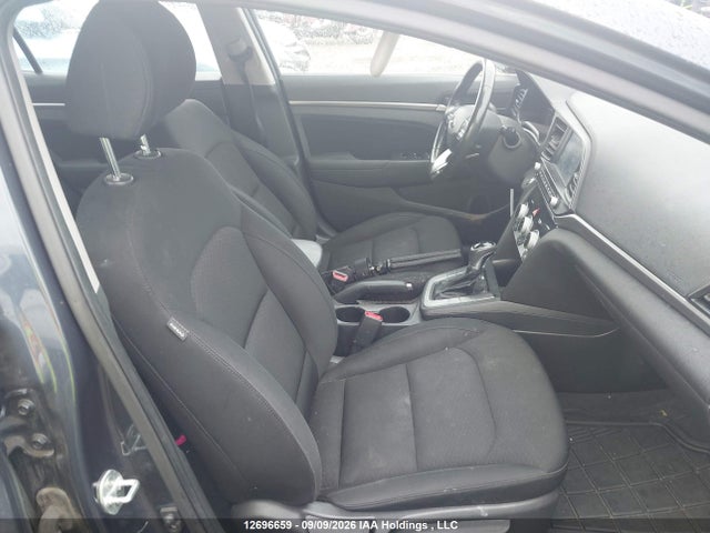 Продажа на аукционе авто 2020 Hyundai Elantra Preferred With Sun And Safety Package Auto Ivt, vin: KMHD84LFXLU082927, номер лота: 12696659