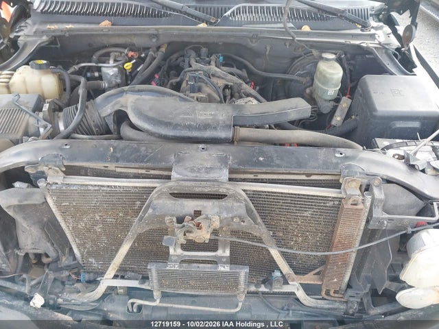 12719159 :رقم المزاد ، 1GKEK63U11J251465 vin ، 2001 Gmc Denali مزاد بيع