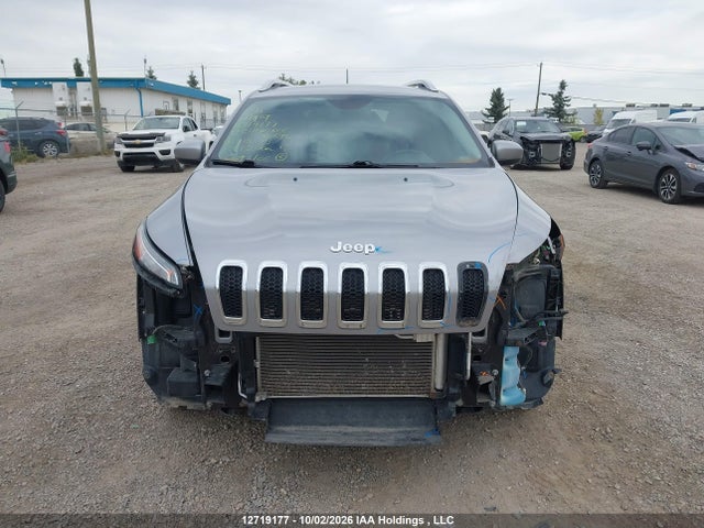 12719177 :رقم المزاد ، 1C4PJMCS6HD215273 vin ، 2017 Jeep Cherokee North مزاد بيع