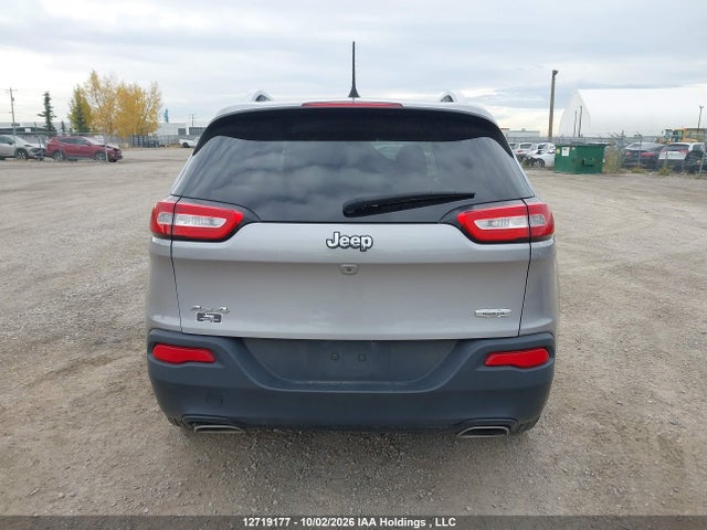 12719177 :رقم المزاد ، 1C4PJMCS6HD215273 vin ، 2017 Jeep Cherokee North مزاد بيع