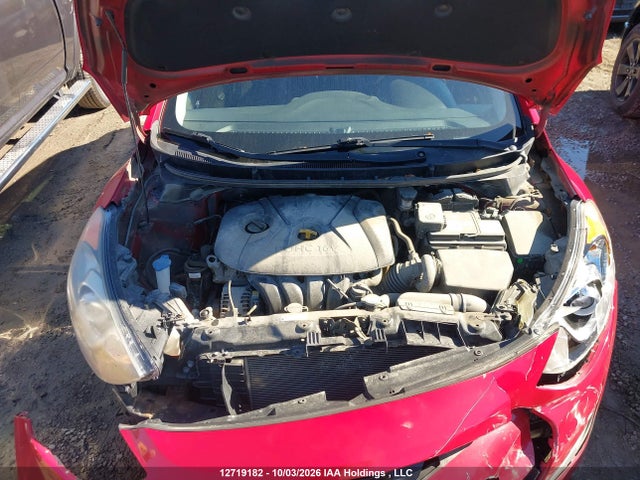 2013 Hyundai Elantra Gt მანქანა იყიდება აუქციონზე, vin: KMHD35LE4DU109150, აუქციონის ნომერი: 12719182