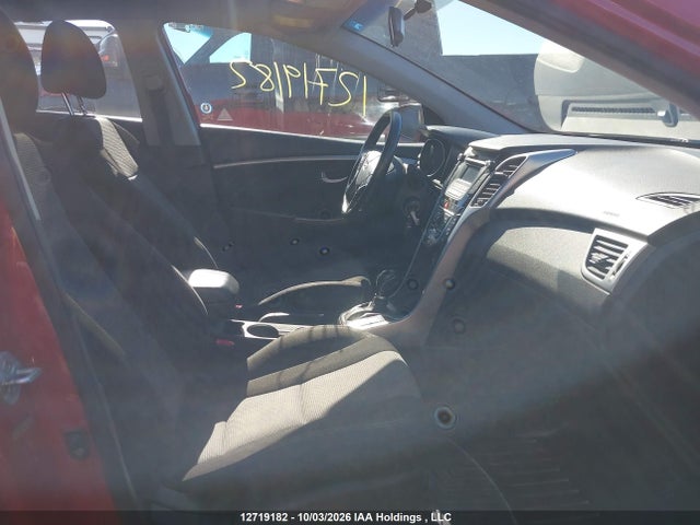 2013 Hyundai Elantra Gt მანქანა იყიდება აუქციონზე, vin: KMHD35LE4DU109150, აუქციონის ნომერი: 12719182