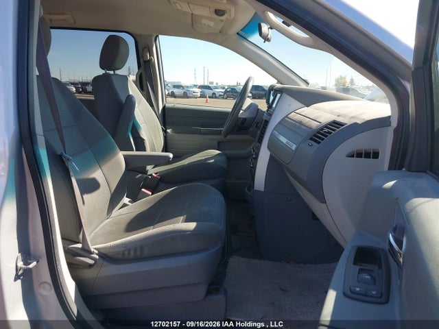 Продажа на аукционе авто 2009 Dodge Grand Caravan Se, vin: 2D8HN44E89R587828, номер лота: 12702157