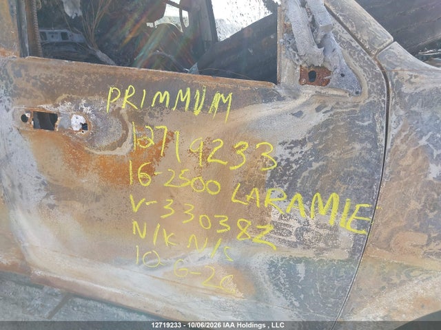 12719233 :رقم المزاد ، 3C6UR5FL7GG330382 vin ، 2016 Ram 2500 Laramie مزاد بيع