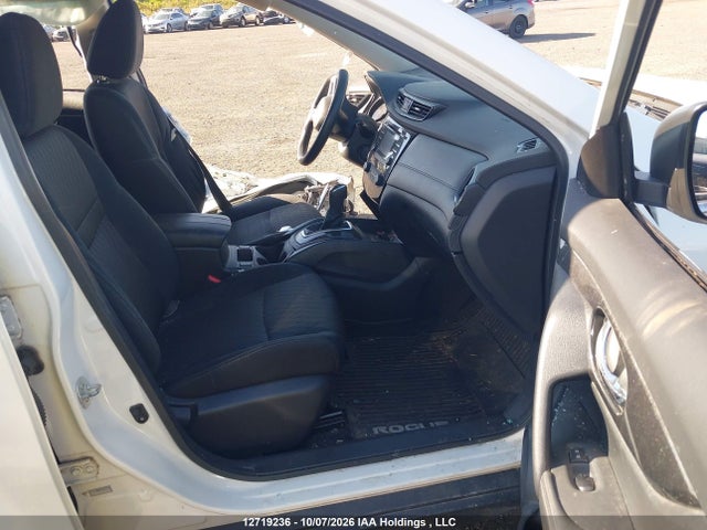 12719236 :رقم المزاد ، 5N1AT2MT0HC803490 vin ، 2017 Nissan Rogue مزاد بيع