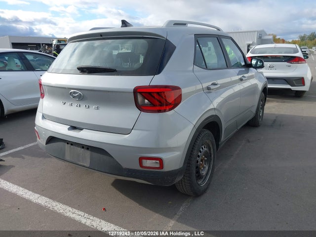 2021 Hyundai Venue მანქანა იყიდება აუქციონზე, vin: KMHRC8A3XMU089995, აუქციონის ნომერი: 12719243