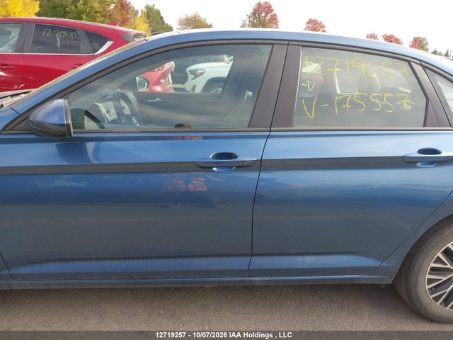 3VWW57BU9KM175557 Volkswagen Jetta 1.4 Tsi Highline