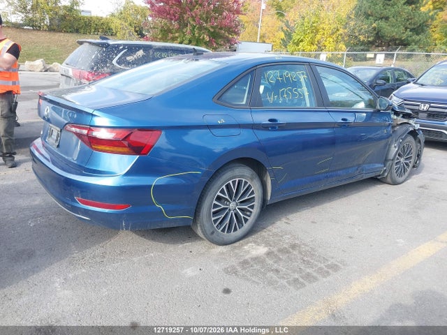 3VWW57BU9KM175557 Volkswagen Jetta 1.4 Tsi Highline